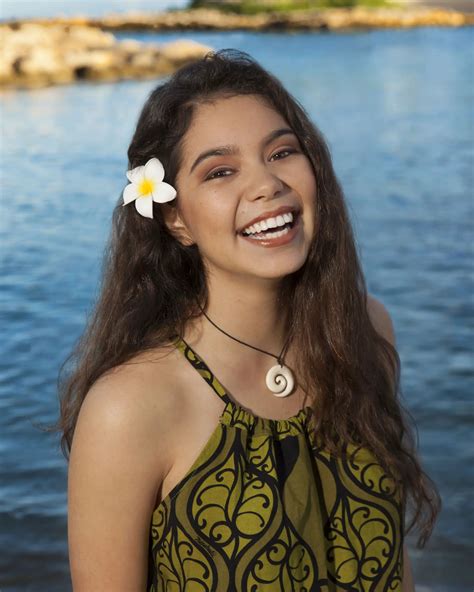 Nov 22, 2016 · So, who voices Moana in Disney's Moana? Disney's newest princess is voiced by Auli'i Cravalho. It's divergent to see Disney pair such an experienced actor with a fresh face, but it is certainly a ... 